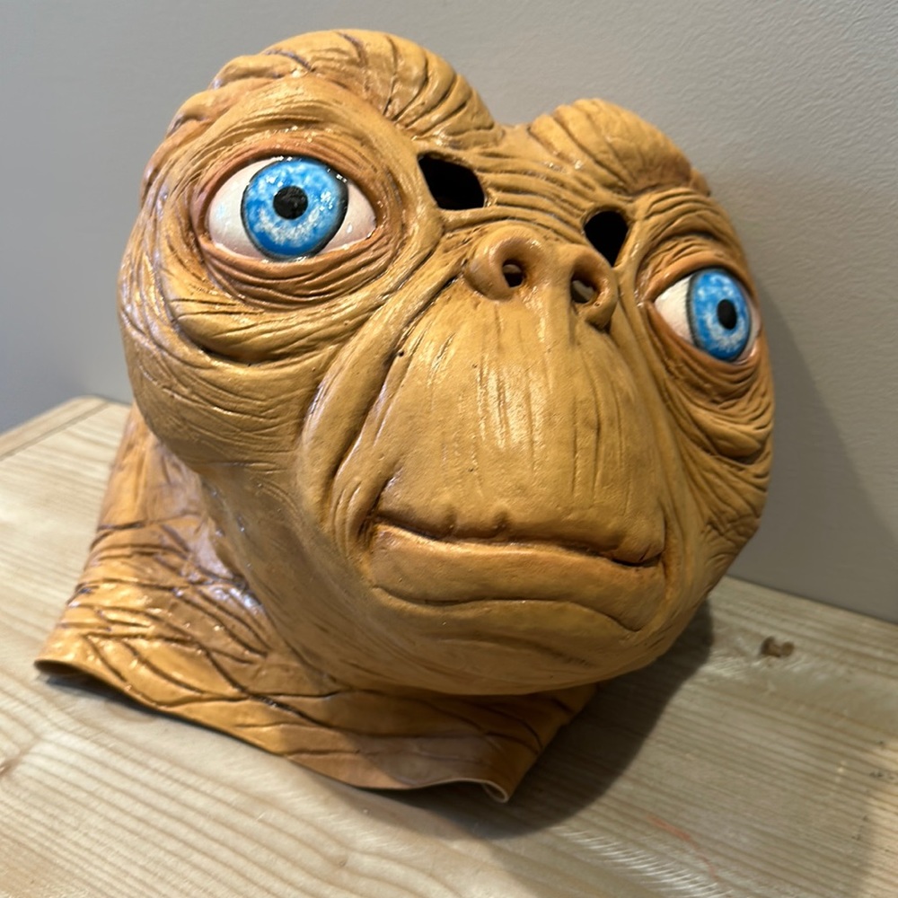 E.T Extra Terrestrial Mask